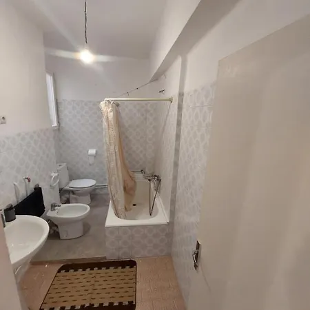 3 Apartment *